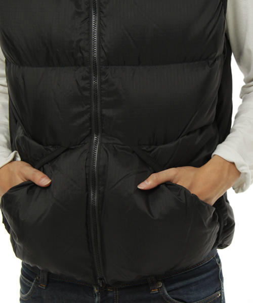 SHIPS（シップス）の「FEATHERED FRIENDS:HELIOS VEST（ベスト）」 - WEAR