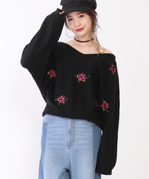 Vネック花柄刺繍ニット