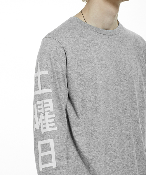 Saturdays NYC(サタデーズ ニューヨークシティ )の「Hanja Long Sleeve T-Shirt(Tシャツ/カットソー・メンズ・グレー/ピンク・X-SMALL/M/L/X-LARGE/S)」の3枚目の写真