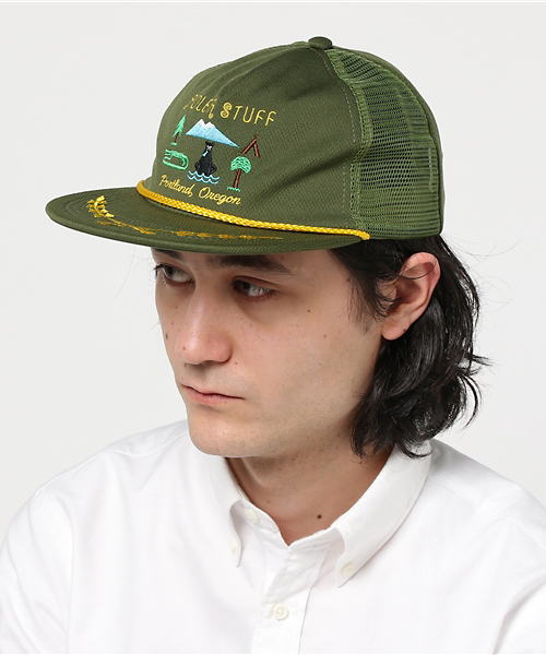 POLeR（ポーラー）の「POLER TOURIST TRAP MESH TRUCKER CAP（キャップ・メンズ・ネイビー/オリーブ・FREE）」の2枚目の写真