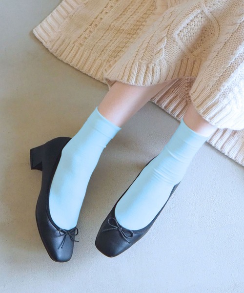 enchanted（エンチャンテッド）の「《晴雨兼用》リボンローヒールレインパンプス（パンプス・レディース・ブルー/ブラック/ピンク/レッド/グレー/ワインレッド/ブラウン/ブラック系その他/チャコールグレー/ダークグレー/ライトブルー/ベージュ/ピンク系その他/ダークブラウン/ダークグリーン/シルバー/アンティークシルバー/サーモンピンク・24.5/22.5/24/23/23.5/25/25.5/22）」の19枚目の写真