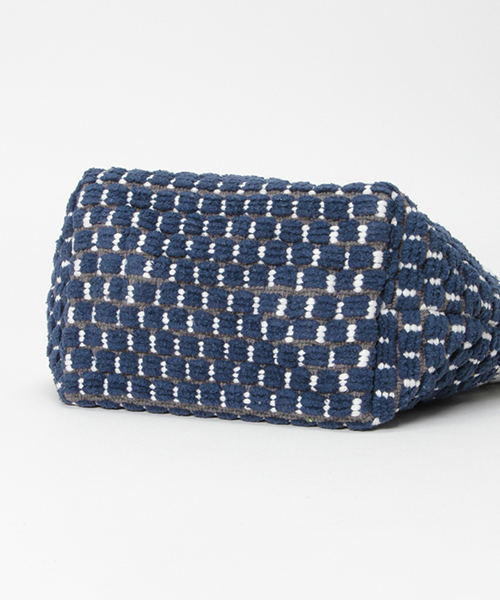 LBC（エルビーシー）の「グラフシェニールトート（トートバッグ・レディース・ネイビー/グレー/オレンジ・ONE SIZE）」の8枚目の写真