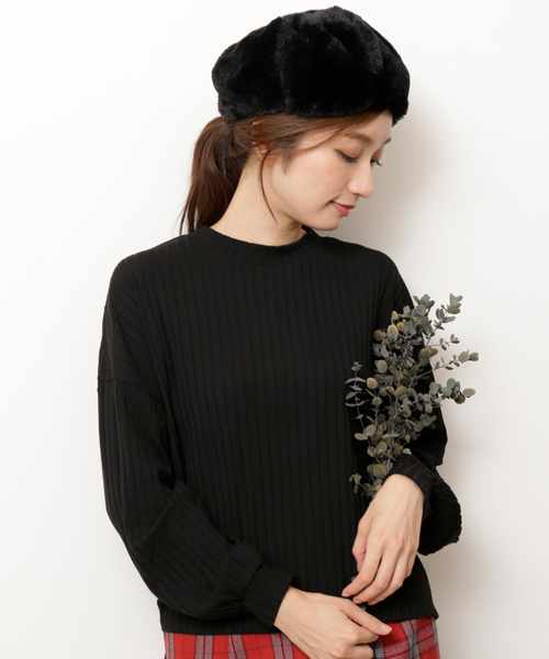 RAY CASSIN（レイカズン）の「袖ボリュームプチハイプル（Tシャツ/カットソー・レディース・ブラック/キャメル/キナリ/ラベンダー・FREE）」の3枚目の写真