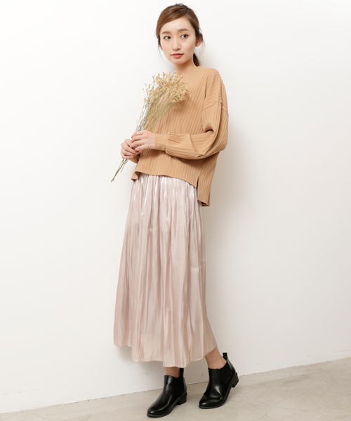 RAY CASSIN（レイカズン）の「袖ボリュームプチハイプル（Tシャツ/カットソー・レディース・ブラック/キャメル/キナリ/ラベンダー・FREE）」の13枚目の写真