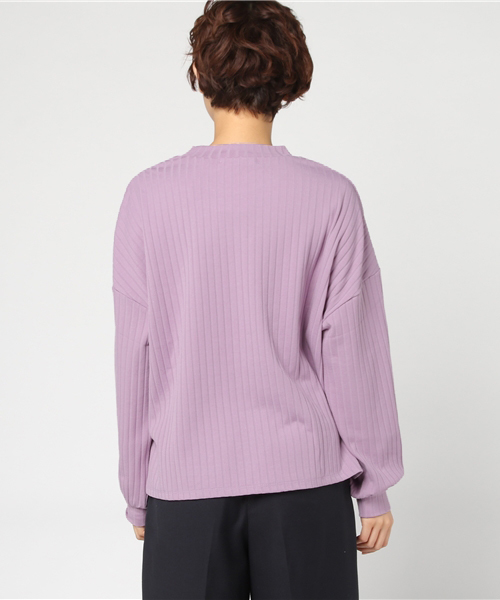 RAY CASSIN（レイカズン）の「袖ボリュームプチハイプル（Tシャツ/カットソー・レディース・ブラック/キャメル/キナリ/ラベンダー・FREE）」の7枚目の写真