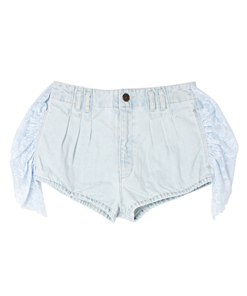 WC(ダブル シー)の「wc/飾りレースデニムショーツ(デニムパンツ・レディース・インディゴブルー/サックスブルー・FREE)」の1枚目の写真