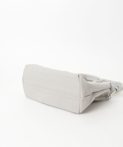 florist（フローリスト）の「プチフラップトラベルバッグ（エコバッグ/サブバッグ・レディース・ホワイト/ブラック/ベージュ/ネイビー/グレー・FREE）」の7枚目の写真