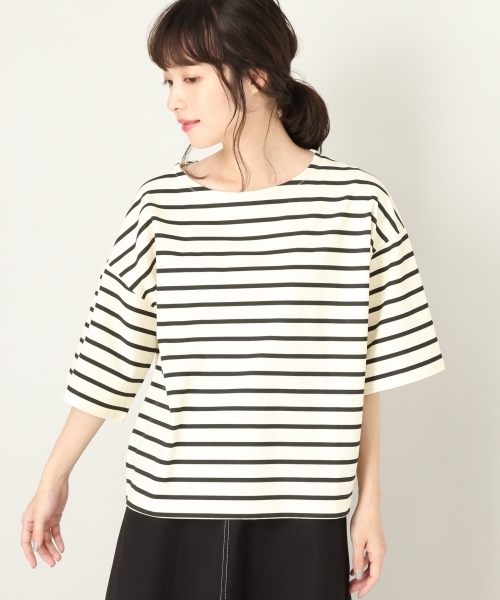 LOWRYS FARM（ローリーズファーム）の「ボーダーＢＩＧＴシャツ　802980（Tシャツ/カットソー・レディース・オフホワイト/ブラック/ベージュ/ブルー/レッド/ブラウン・MEDIUM/LARGE）」の17枚目の写真