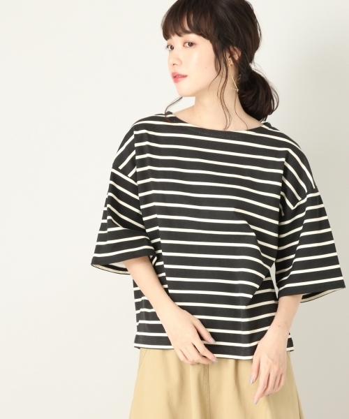 LOWRYS FARM（ローリーズファーム）の「ボーダーＢＩＧＴシャツ　802980（Tシャツ/カットソー・レディース・オフホワイト/ブラック/ベージュ/ブルー/レッド/ブラウン・MEDIUM/LARGE）」の18枚目の写真