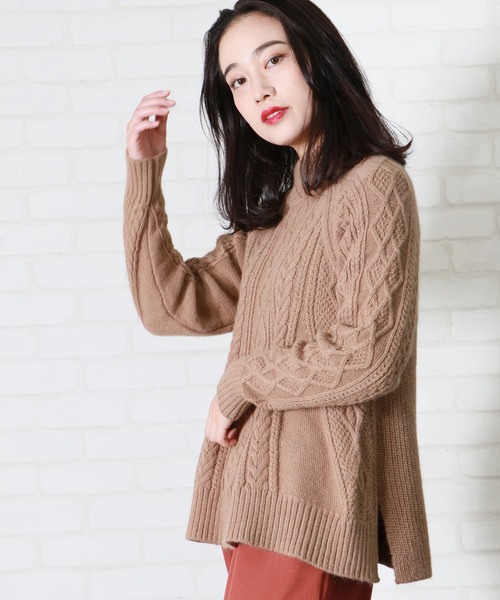 &g'aime(アンジェム)の「ZOZOTOWN限定【&g'aime】アンゴラフレアケーブルニット(ニット/セーター・レディース・ブラック/ベージュ/グレー/グリーン/アイボリー/ロイヤルブルー・FREE)」の5枚目の写真