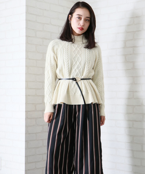 &g'aime(アンジェム)の「ZOZOTOWN限定【&g'aime】アンゴラフレアケーブルニット(ニット/セーター・レディース・ブラック/ベージュ/グレー/グリーン/アイボリー/ロイヤルブルー・FREE)」の9枚目の写真