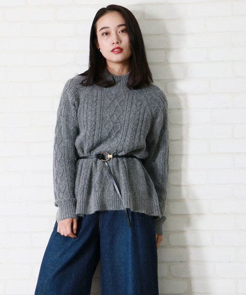 &g'aime(アンジェム)の「ZOZOTOWN限定【&g'aime】アンゴラフレアケーブルニット(ニット/セーター・レディース・ブラック/ベージュ/グレー/グリーン/アイボリー/ロイヤルブルー・FREE)」の7枚目の写真
