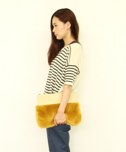 coen（コーエン）の「【Market】ファーコンビクラッチ（クラッチバッグ・レディース・オリーブ/イエロー/オレンジ・FREE）」の4枚目の写真