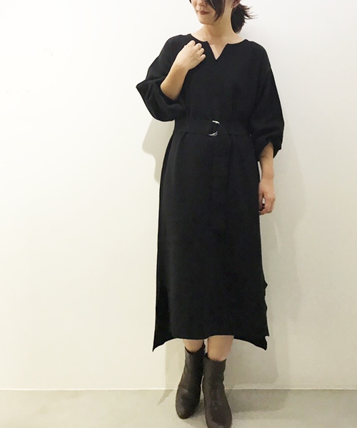 natural couture（ナチュラルクチュール）の「キーネックニットワンピ（ワンピース・レディース・ブラック/ベージュ/ブラウン/ピンク/キャメル・FREE）」の7枚目の写真