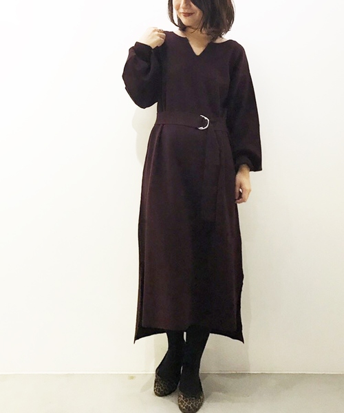 natural couture（ナチュラルクチュール）の「キーネックニットワンピ（ワンピース・レディース・ブラック/ベージュ/ブラウン/ピンク/キャメル・FREE）」の11枚目の写真