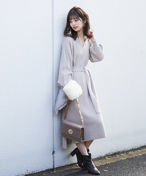 natural couture（ナチュラルクチュール）の「キーネックニットワンピ（ワンピース・レディース・ブラック/ベージュ/ブラウン/ピンク/キャメル・FREE）」の18枚目の写真