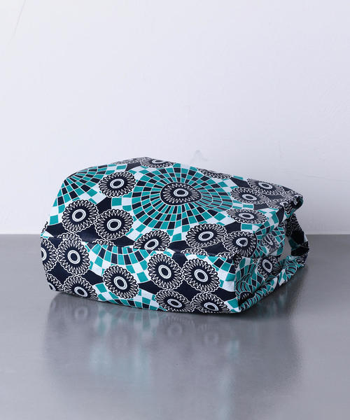 UNITED ARROWS（ユナイテッドアローズ）の「＜Kanga（カンガ）＞プリント ショッパー バッグ ◆（エコバッグ/サブバッグ・レディース・ロイヤルブルー/ネイビー/ホワイト/ブラウン/ピンク/イエロー/オレンジ/コバルトブルー/シャーベット・FREE）」の20枚目の写真