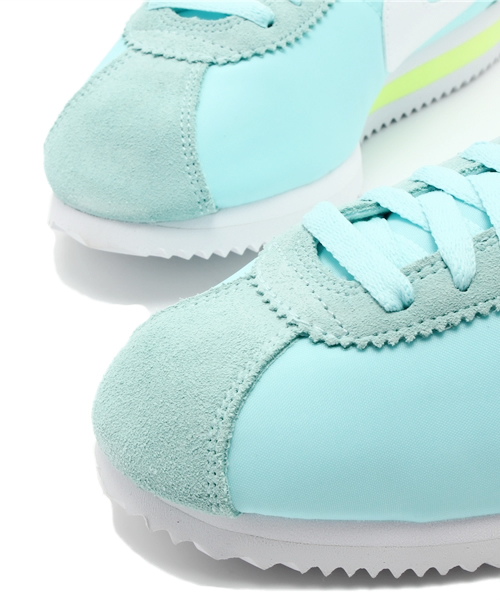 NANO universe（ナノユニバース）の「NIKE/WMNS CLASSIC CORTEZ  NYLON（スニーカー・レディース・ライトグリーン/ピンク系その他・23/25/24）」の6枚目の写真