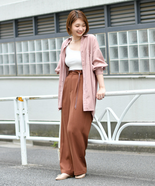 DouDou（ドゥドゥ）の「バック切替ビッグシャツ（シャツ/ブラウス・レディース・ピンク/オフホワイト/ブラウン・FREE）」の4枚目の写真