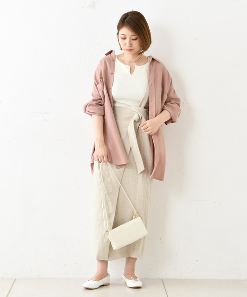 DouDou（ドゥドゥ）の「バック切替ビッグシャツ（シャツ/ブラウス・レディース・ピンク/オフホワイト/ブラウン・FREE）」の10枚目の写真