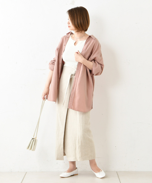 DouDou（ドゥドゥ）の「バック切替ビッグシャツ（シャツ/ブラウス・レディース・ピンク/オフホワイト/ブラウン・FREE）」の11枚目の写真