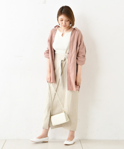 DouDou（ドゥドゥ）の「バック切替ビッグシャツ（シャツ/ブラウス・レディース・ピンク/オフホワイト/ブラウン・FREE）」の12枚目の写真