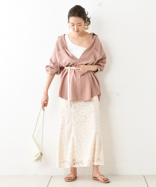 DouDou（ドゥドゥ）の「バック切替ビッグシャツ（シャツ/ブラウス・レディース・ピンク/オフホワイト/ブラウン・FREE）」の19枚目の写真