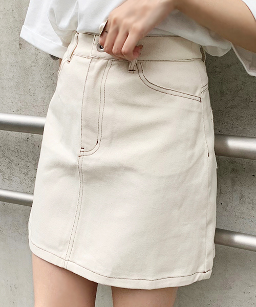 apres jour（アプレジュール）の「ベーシック台形スカート【ZOZOTOWN限定アイテム】19SS（スカート・レディース・ブラック/オフホワイト/インディゴブルー・X-LARGE/SMALL/MEDIUM/LARGE）」の5枚目の写真