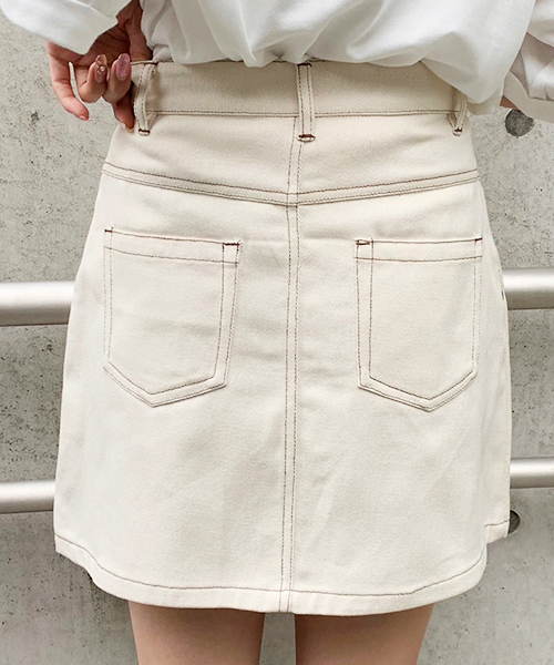 apres jour（アプレジュール）の「ベーシック台形スカート【ZOZOTOWN限定アイテム】19SS（スカート・レディース・ブラック/オフホワイト/インディゴブルー・X-LARGE/SMALL/MEDIUM/LARGE）」の7枚目の写真