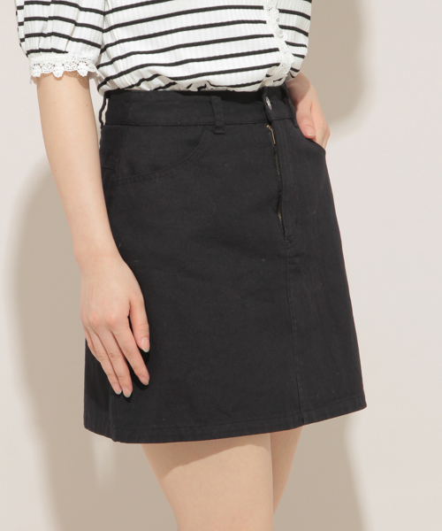 apres jour（アプレジュール）の「ベーシック台形スカート【ZOZOTOWN限定アイテム】19SS（スカート・レディース・ブラック/オフホワイト/インディゴブルー・X-LARGE/SMALL/MEDIUM/LARGE）」の11枚目の写真