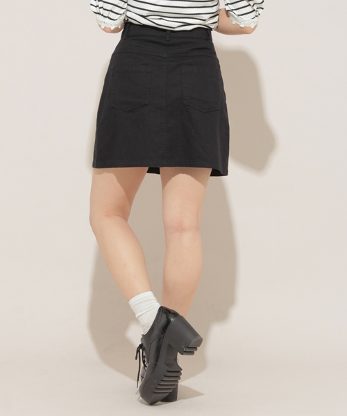 apres jour（アプレジュール）の「ベーシック台形スカート【ZOZOTOWN限定アイテム】19SS（スカート・レディース・ブラック/オフホワイト/インディゴブルー・X-LARGE/SMALL/MEDIUM/LARGE）」の13枚目の写真