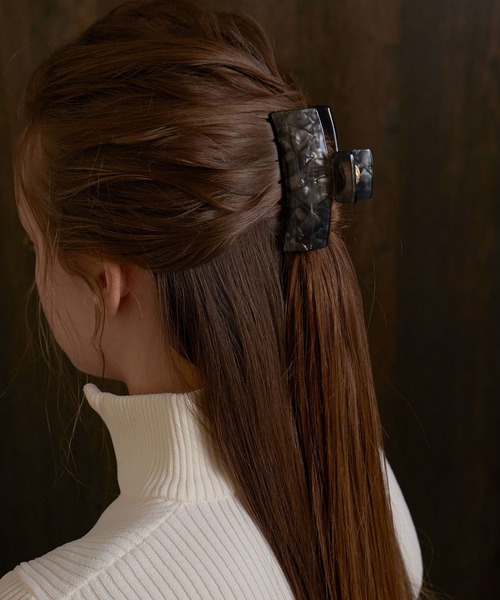 MIELI INVARIANT(ミエリインヴァリアント)の「Marble Stone Hair Clip(バレッタ/ヘアクリップ・レディース・ブラウン/ブラック/ベージュ系その他・FREE)」の14枚目の写真