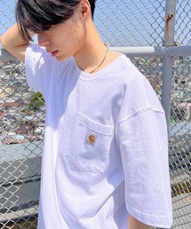 Carhartt（カーハート）の「Carhartt(カーハート) /USA規格 ヘビーウェイト ルーズフィット ポケT ビッグサイズ オーバーサイズ ユニセックス ポケット付き コットン 半袖 Tシャツ 5部袖 1/2スリーブ（Tシャツ/カットソー）」