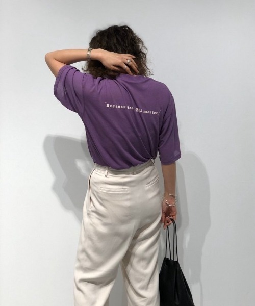 TODAYFUL（トゥデイフル）の「バックプリントTシャツ（Tシャツ/カットソー・レディース・パープル/ベージュ系その他・FREE）」の16枚目の写真
