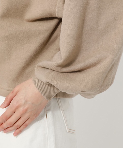 AZUL by moussy(アズールバイマウジー)の「SHORT LOOSE HOODIE/ショートルーズフーディ(パーカー・レディース・ベージュ/オフホワイト・SMALL/MEDIUM)」の17枚目の写真