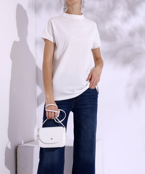 SMILE ORCHID（スマイルオーキッド）の「ミニショルダーバッグ（ショルダーバッグ・レディース・ブラック/ダークブラウン/ベージュ/ブラウン/グリーン/ワインレッド/ブラック系その他/チョコ/ブラウン系その他/ホワイト/パープル/アイボリー/グリーン系その他・FREE）」の2枚目の写真