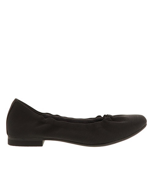 A de Vivre（アドゥヴィーヴル）の「クッションパンプス（パンプス・レディース・ベージュ/ブルー/ブラック・24.5/23.5/24/23/22.5）」の5枚目の写真