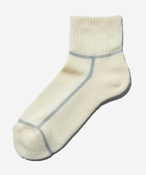 CHICSTOCKS（シックストックス）の「アンクルソックス（ソックス/靴下・メンズ・ブラック/オフホワイト/ホワイト系その他/ホワイト系その他2/グレー系その他/ネイビー/ホワイト系その他3/ヘザーチャコール/グレイッシュベージュ/ホワイト系その他4/グリーン系その他/ライトグレー/アイボリー/ネイビー系1/カーキブラウン/ライトグリーン/レッド系その他/ブルー系その他・SMALL/MEDIUM/LARGE）」の3枚目の写真