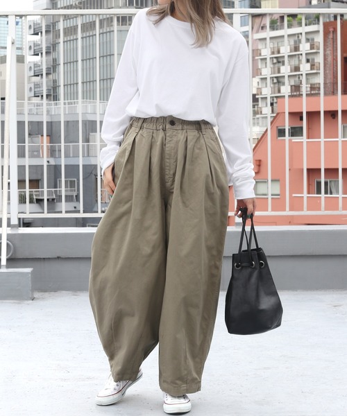 HARVESTY(ハーベスティ)の「HARVESTY/ハーベスティ チノ サーカスパンツ バルーンパンツ/ワイドパンツ(チノパンツ・レディース・ブラック/アイボリー/ライトオリーブ/ベージュ/モカ/カーキ/レッド/グレー/パープル・2/1)」の18枚目の写真