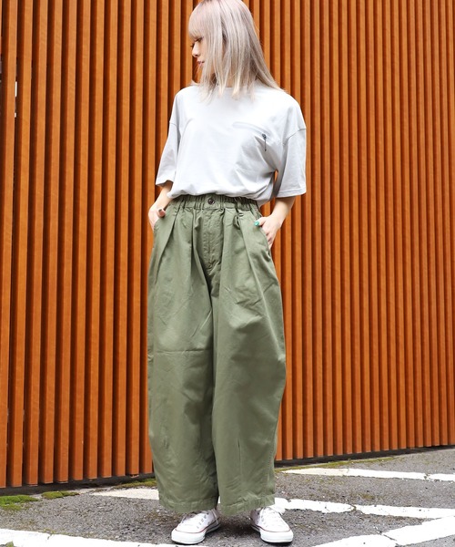 HARVESTY(ハーベスティ)の「HARVESTY/ハーベスティ チノ サーカスパンツ バルーンパンツ/ワイドパンツ(チノパンツ・レディース・ブラック/アイボリー/ライトオリーブ/ベージュ/モカ/カーキ/レッド/グレー/パープル・2/1)」の21枚目の写真