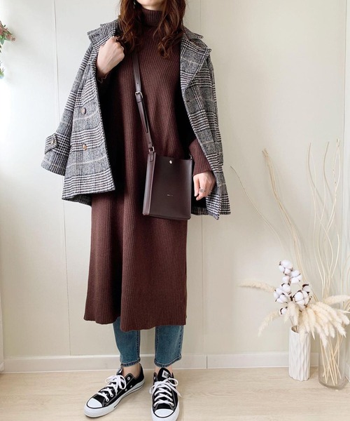 SUGAR BISKET（シュガービスケット）の「タートルネックリブニットロングワンピ（ワンピース・レディース・アイボリー/ブラウン/チャコールグレー/ブラック/オレンジ/ブルーグリーン/ライム・フリー）」の19枚目の写真