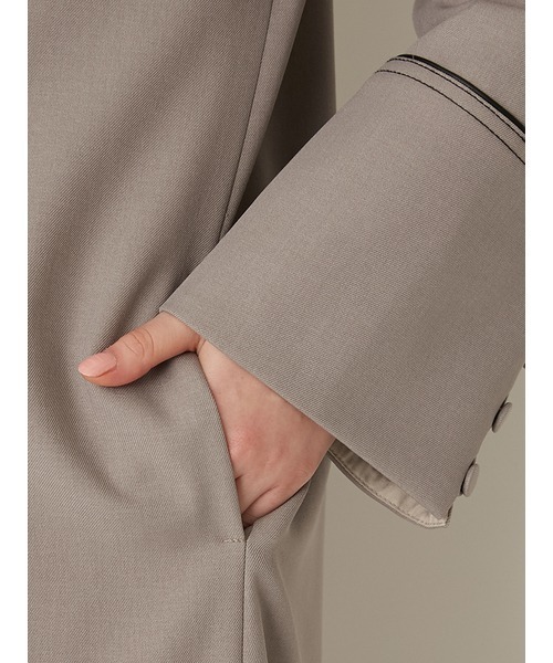 LILY BROWN（リリーブラウン）の「パイピングスプリングコート（その他