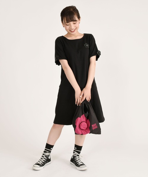マリークワント ミニカゴバック　ブラック　ホワイト MARY QUANT（マリークワント）の「サークルミニ ポータブル