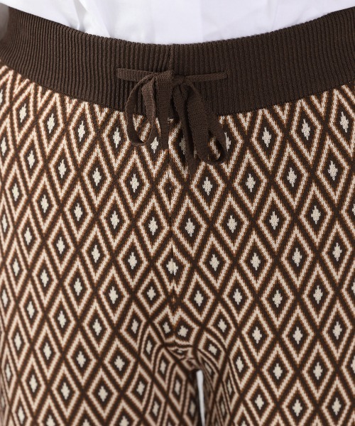 LOWRYS FARM(ローリーズファーム)の「ジャガードニットパンツ 930554(その他パンツ・レディース・ブラウン/アイボリー・FREE)」の9枚目の写真