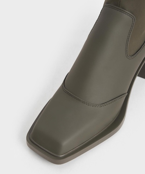 CHARLES & KEITH(チャールズ & キース)の「ブロックヒール CHARLES & KEITH(チャールズ & キース)の「ブロックヒール