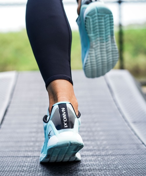 Reebok(リーボック)の「ナノ X1 / Nano X1(スニーカー・レディース・ホワイト×ライトグレー/ライトブルー/ホワイト×ネイビー/イエロー・22.0cm/22.5cm/23.5cm/26.0cm/24.5cm/24.0cm/25.0cm/25.5cm/23.0cm/26.5cm)」の9枚目の写真