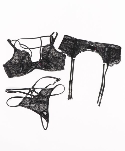 LINGERIEAM（ランジェリアム）の「レザーライン ブラTバックセット