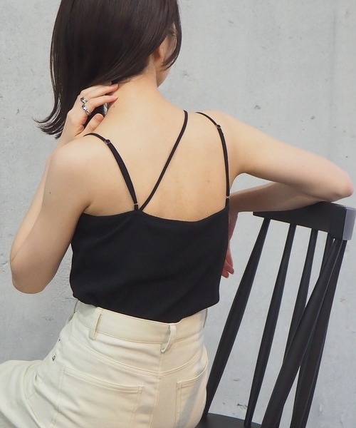 tiptop（ティップトップ）の「2021SS テレコバッククロスキャミソール（キャミソール・レディース・アイボリー/ブラック/モカ/オフホワイト/キナリ/スミクロ・FREE）」の21枚目の写真