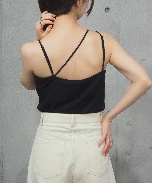 tiptop（ティップトップ）の「2021SS テレコバッククロスキャミソール（キャミソール・レディース・アイボリー/ブラック/モカ/オフホワイト/キナリ/スミクロ・FREE）」の20枚目の写真