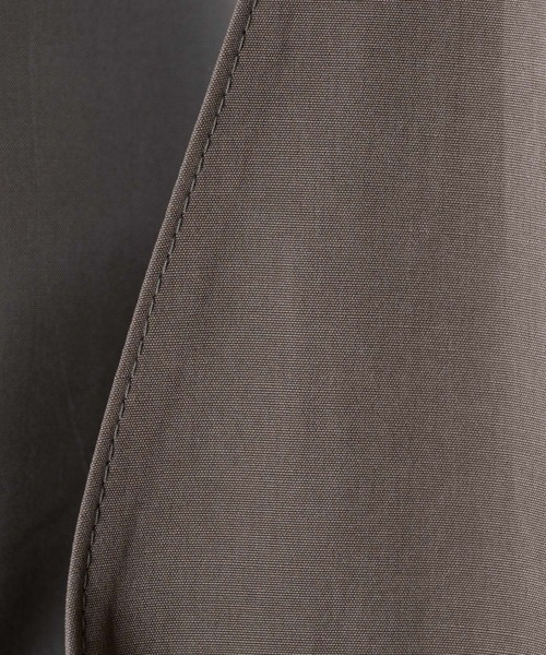 CASPER JOHN（キャスパージョン）の「Side Slit Semi-long Vest/サイドスリットセミロングベスト（ベスト・メンズ・ブラック/モカ・SMALL/MEDIUM）」の5枚目の写真